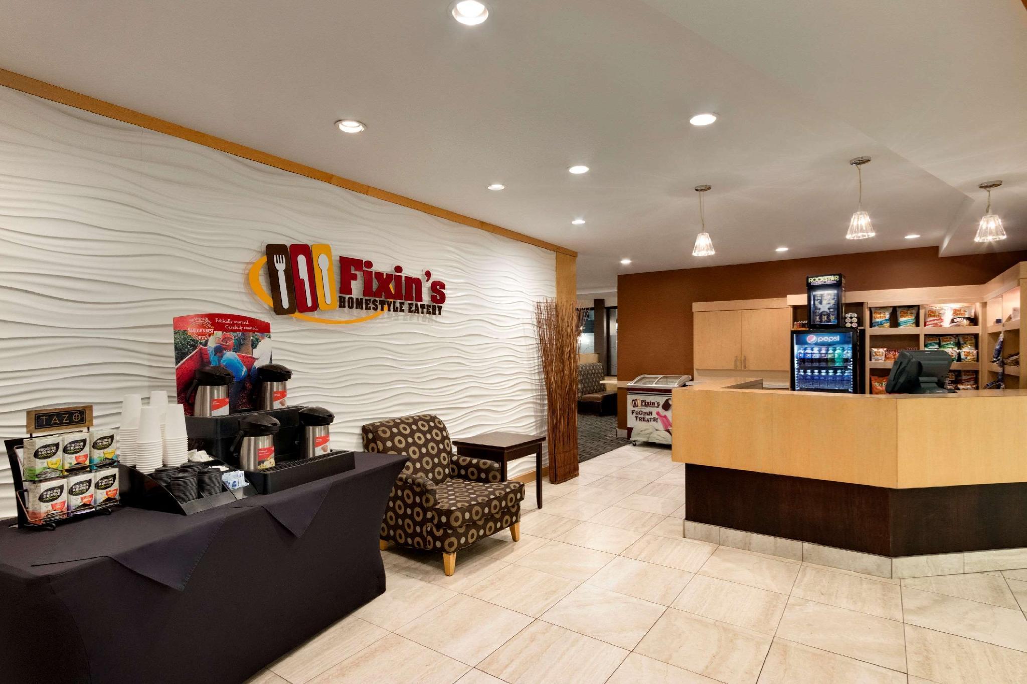 Travelodge Hotel By Wyndham Saskatoon Extérieur photo