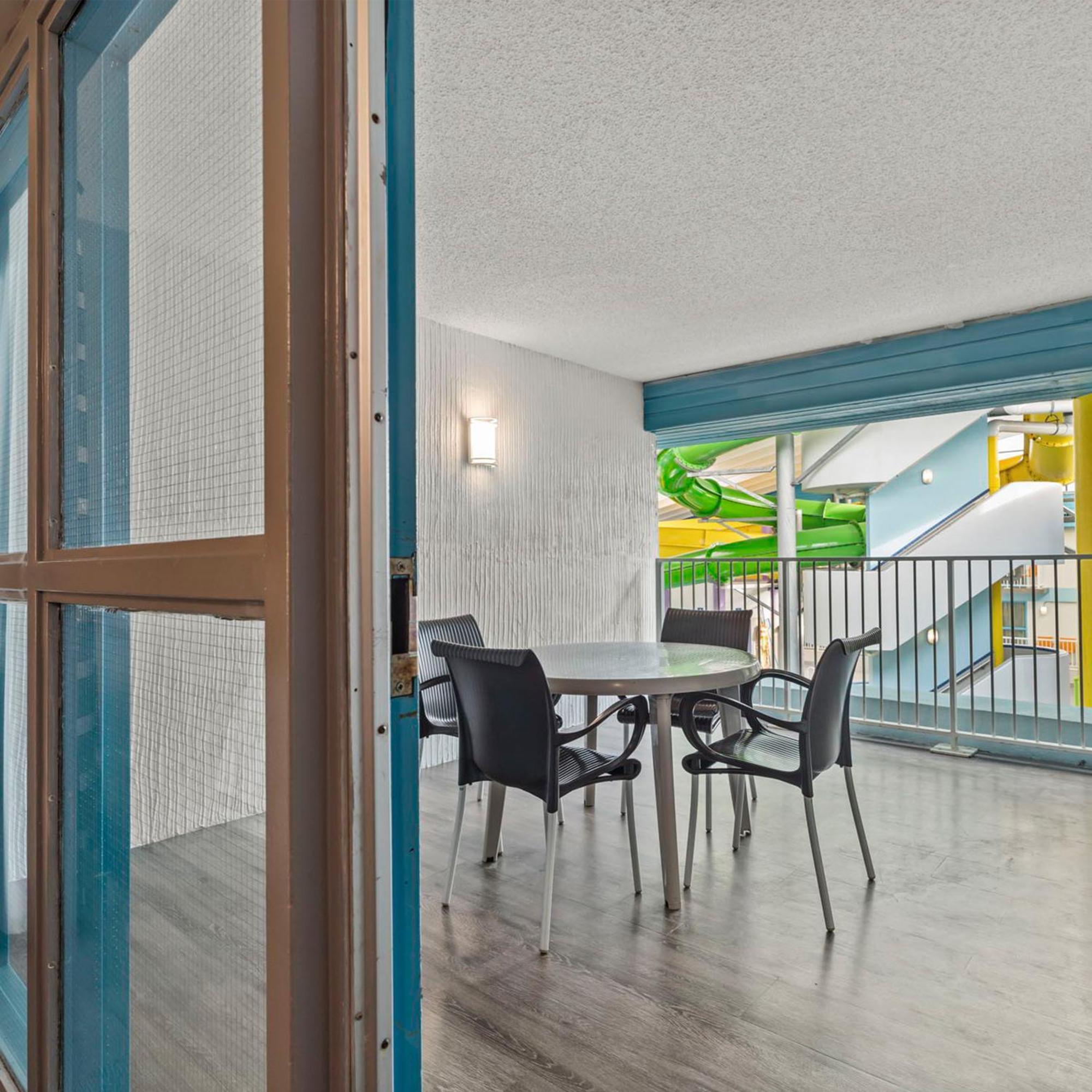 Travelodge Hotel By Wyndham Saskatoon Extérieur photo
