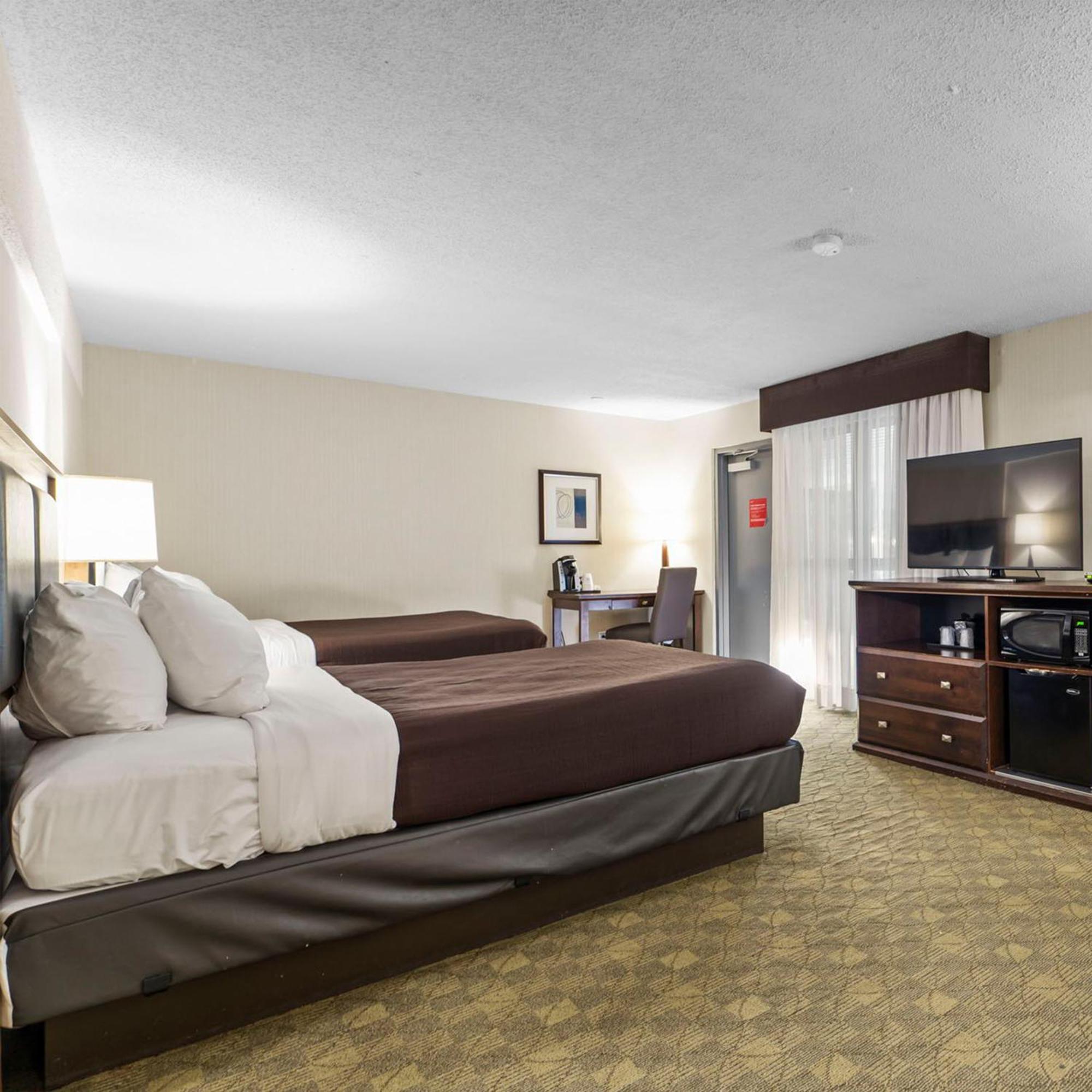 Travelodge Hotel By Wyndham Saskatoon Extérieur photo