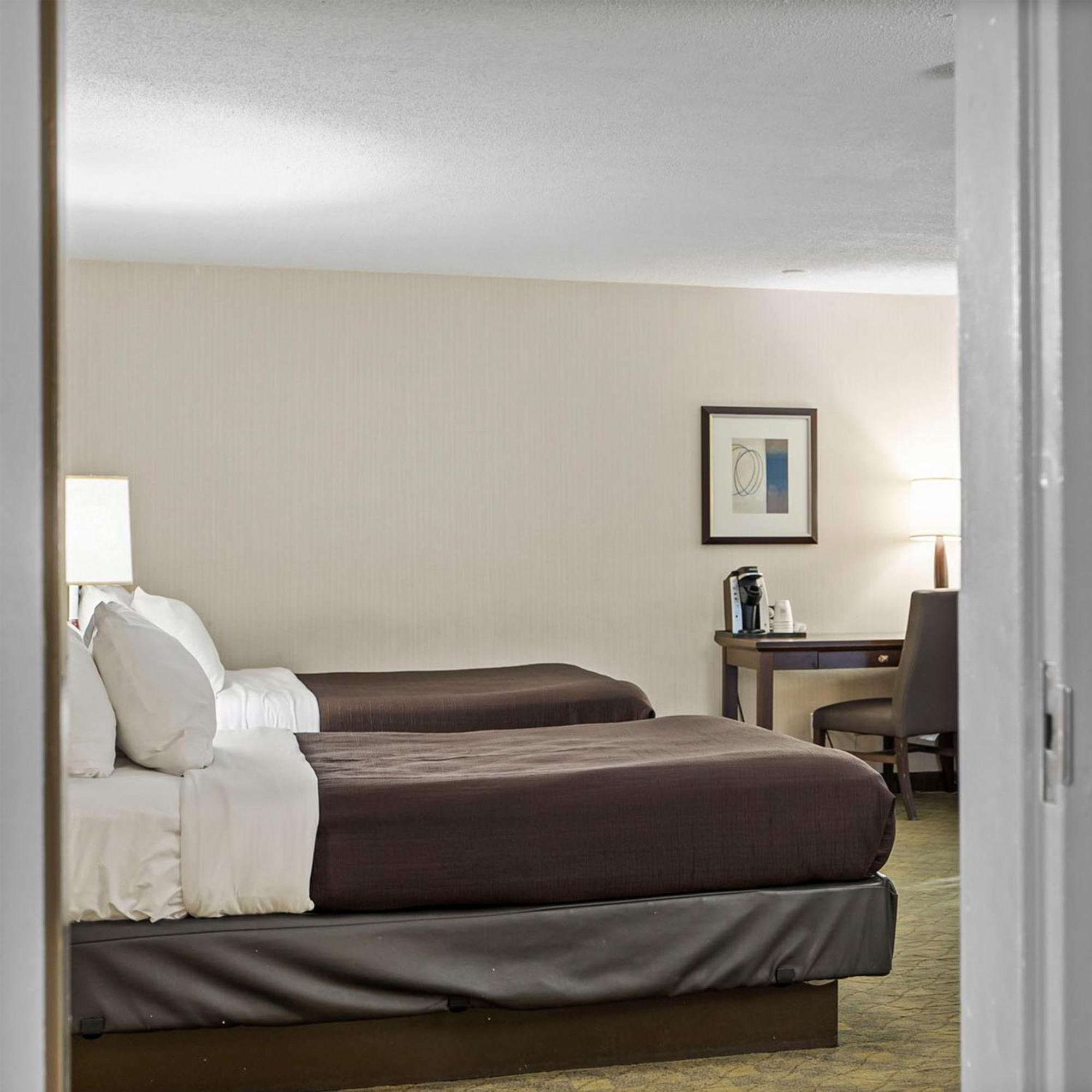 Travelodge Hotel By Wyndham Saskatoon Extérieur photo
